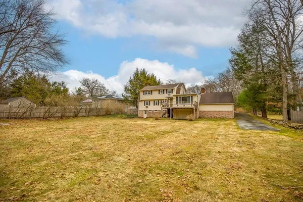 $424,900 | 4 Raymond Drive, Wilbraham, MA 01095