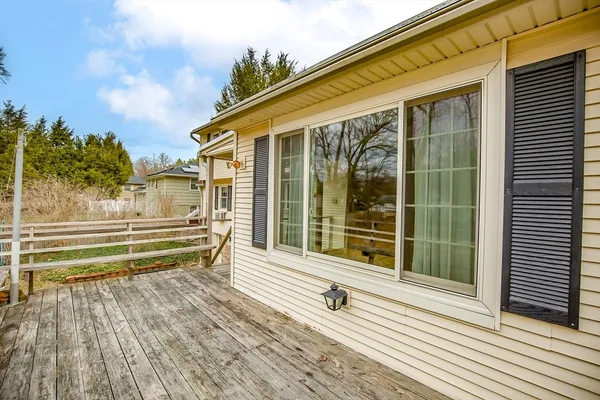 $424,900 | 4 Raymond Drive, Wilbraham, MA 01095