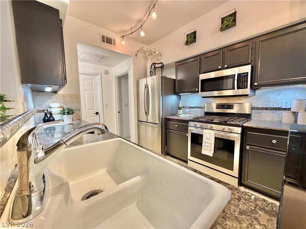 9050 West Warm Springs Road, Unit 1030 Las Vegas, NV 89148 - Photo 50 of 60