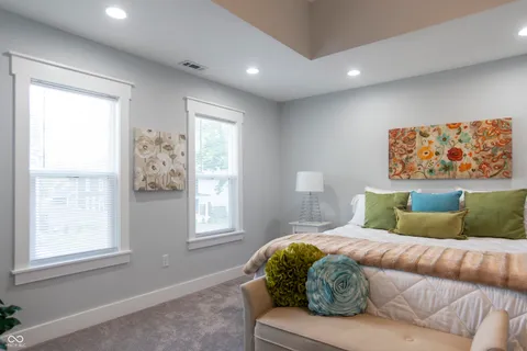 $432,000 | 562 Keystone Avenue, Indianapolis, IN 46201