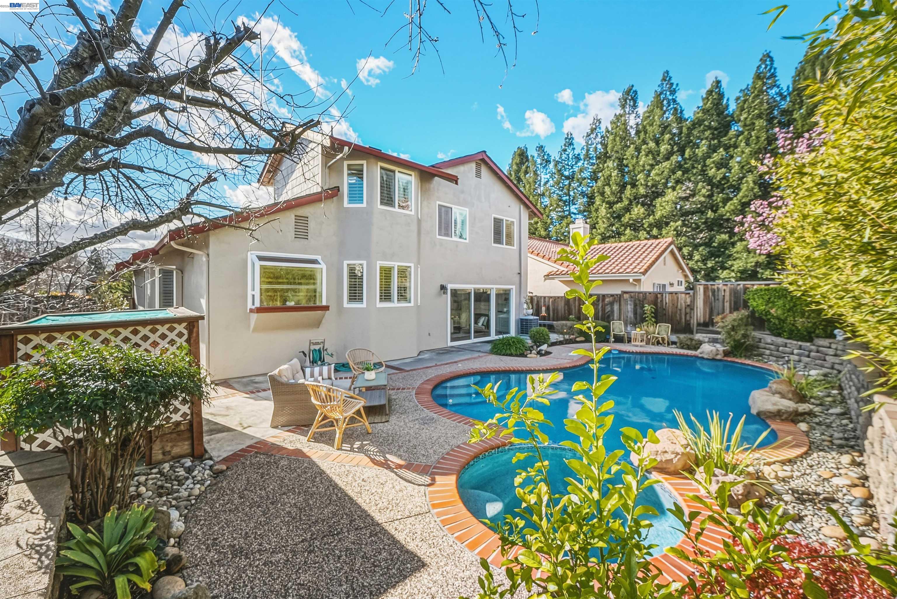 280 Summerford Circle San Ramon, CA 94583 - Photo 6 of 74