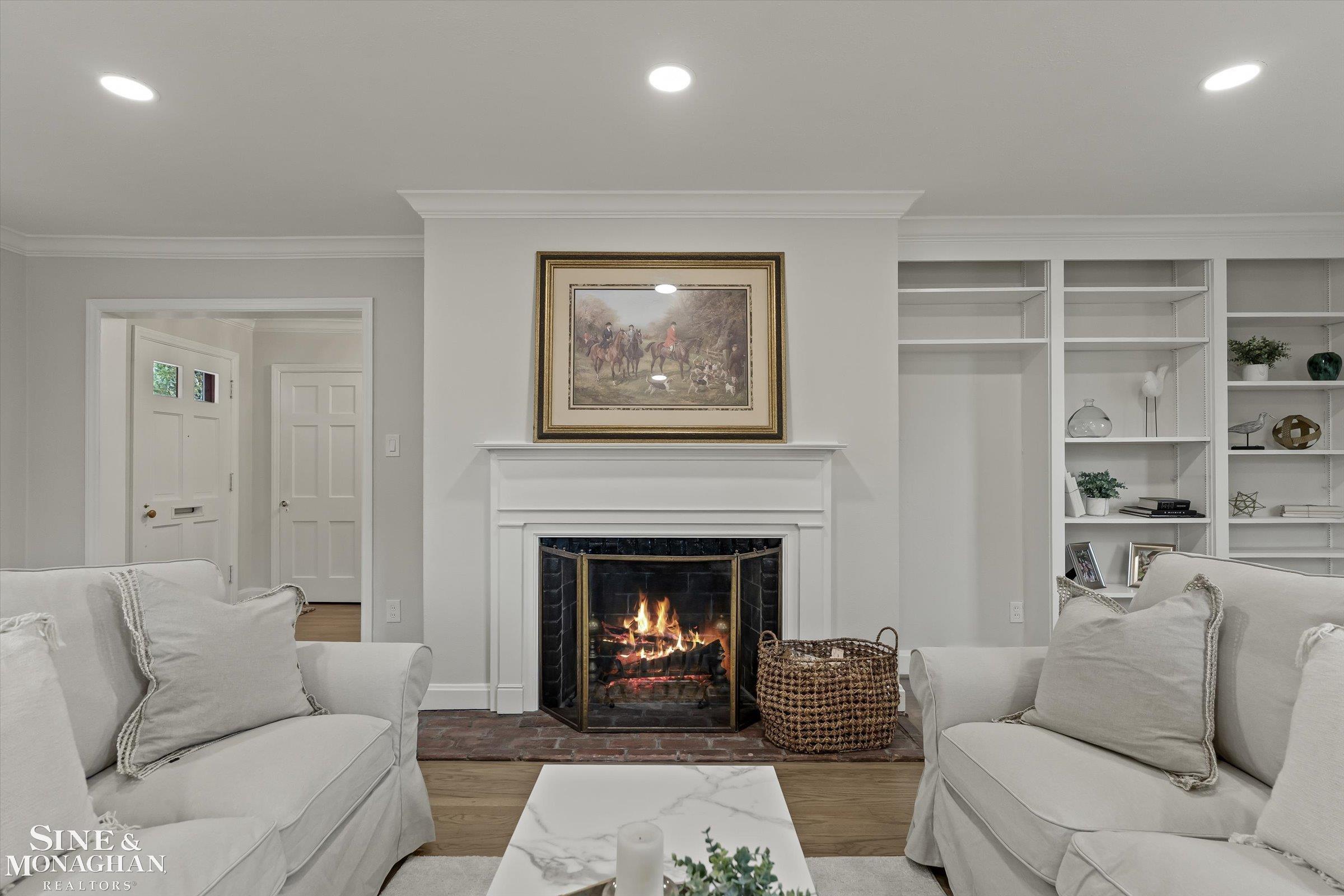 233 McMillan Road Grosse Pointe, MI 48236 - Photo 4 of 41