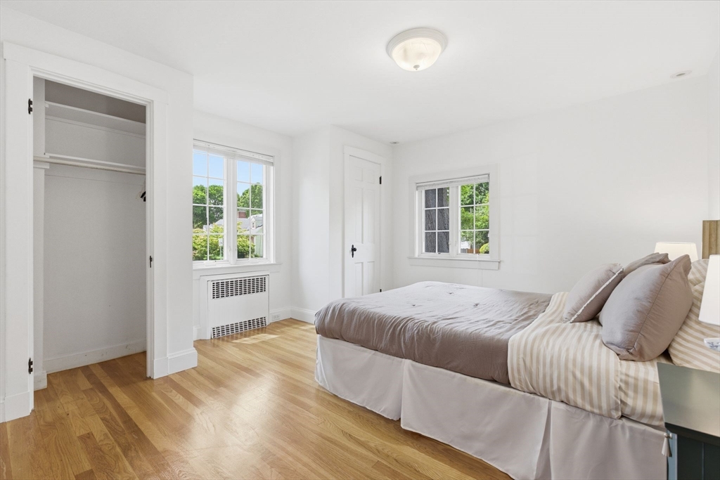 127 Larchmont Road Melrose, MA 02176 - Photo 16 of 42