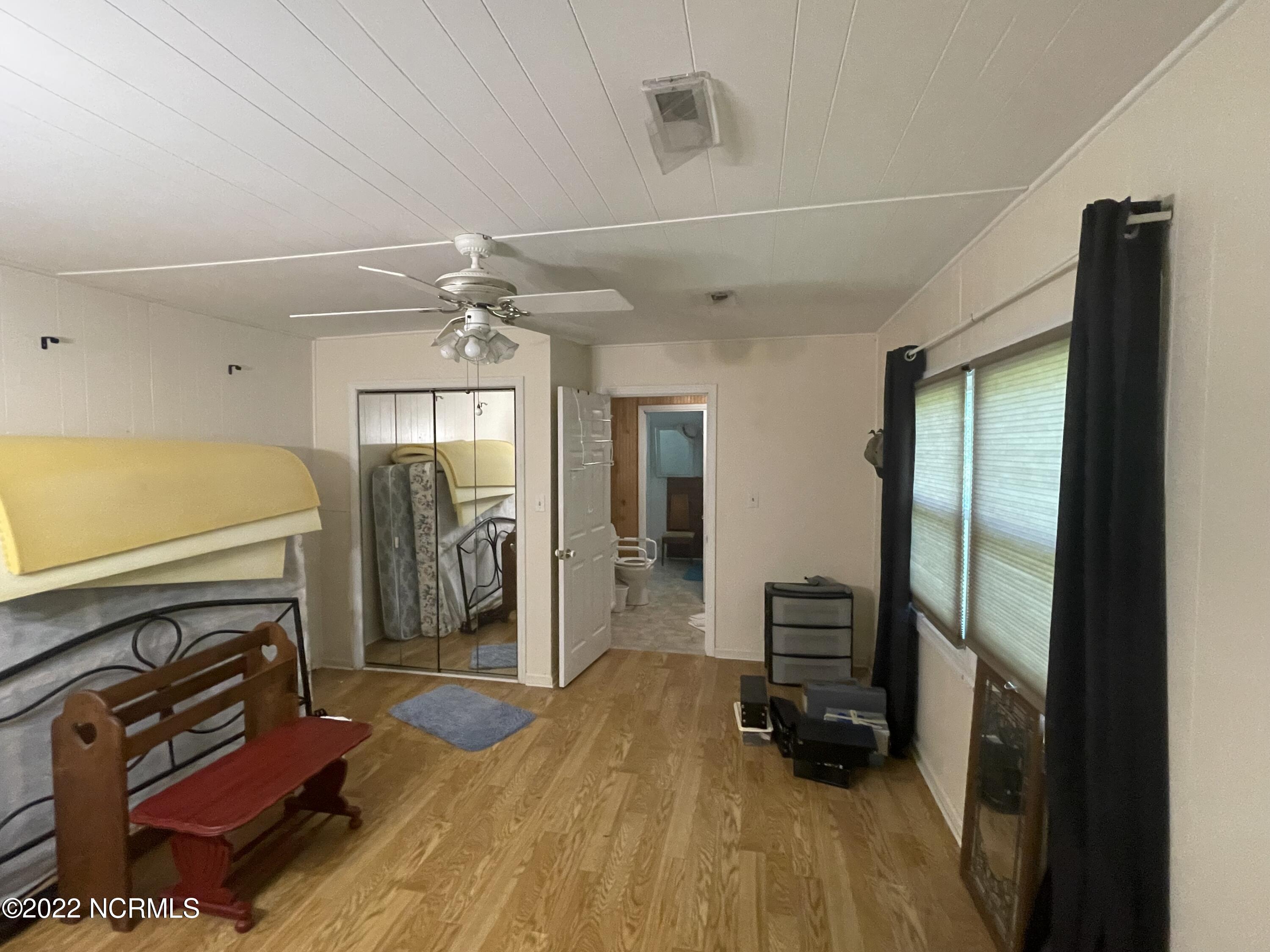 395 Manor Road Carthage, NC 28327 - Photo 13 of 41 395 Master BR