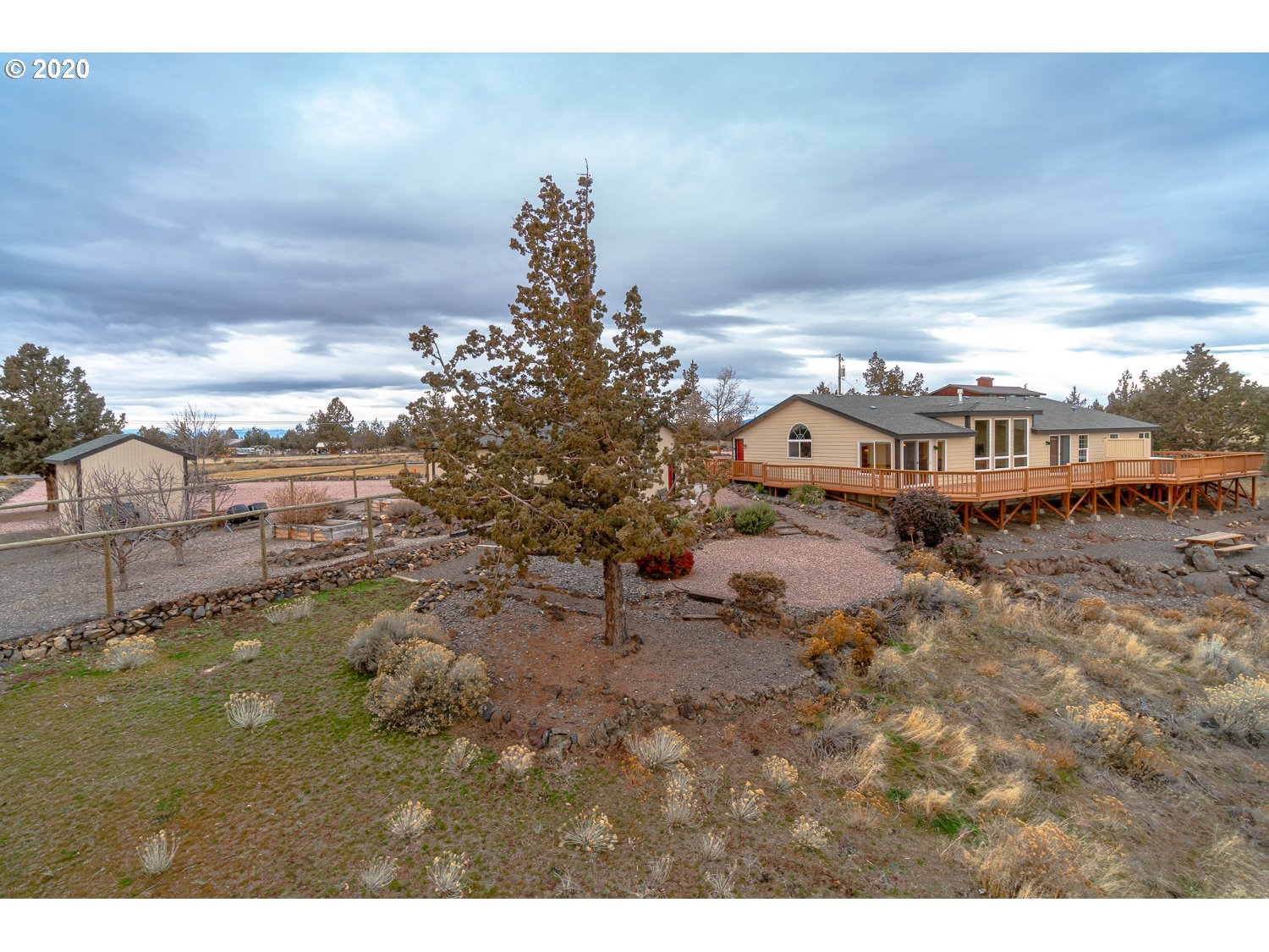 5774 Southwest Rim Road Terrebonne, OR 97760 - Photo 6 of 32 Gallery Image 6