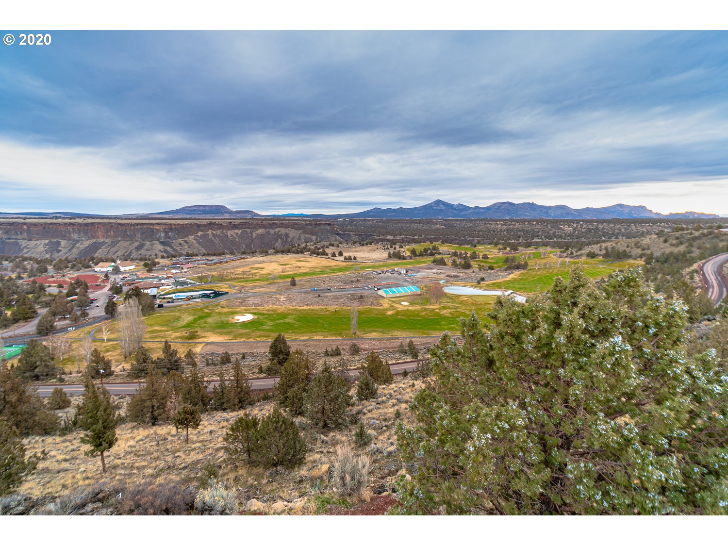 5774 Southwest Rim Road Terrebonne, OR 97760 - Photo 9 of 32 Gallery Image 9