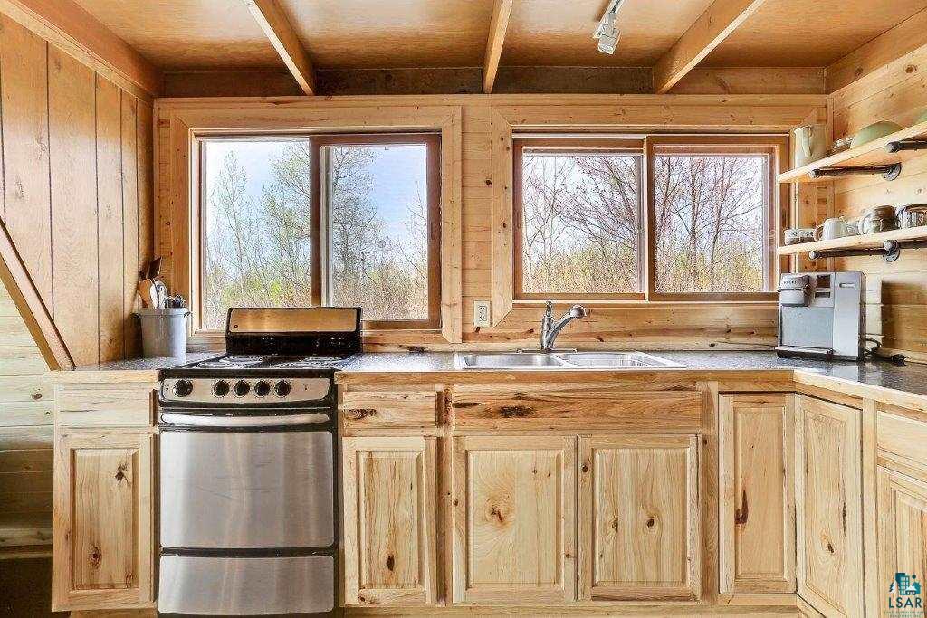 2479 Jasper Creek Road Ely, MN 55731 - Photo 4 of 16