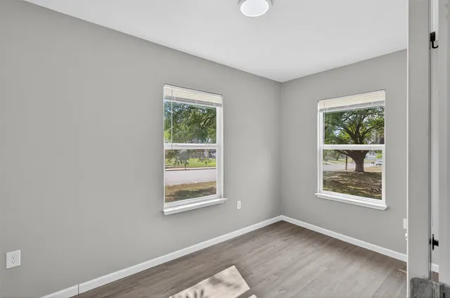 $185,000 | 1000 West 17th Street, Bryan, TX 77803