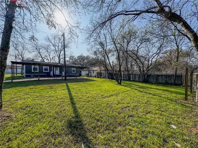$185,000 | 1000 West 17th Street, Bryan, TX 77803