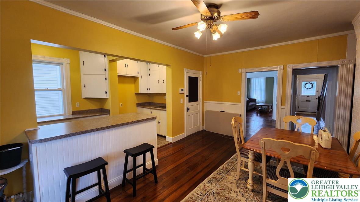 316 South Broad Street Nazareth, PA 18064 - Photo 6 of 27