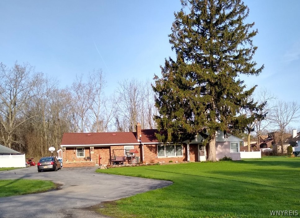 1870 Tuscarora Road Niagara, NY 14304 - Photo 1 of 1 Gallery Image 1