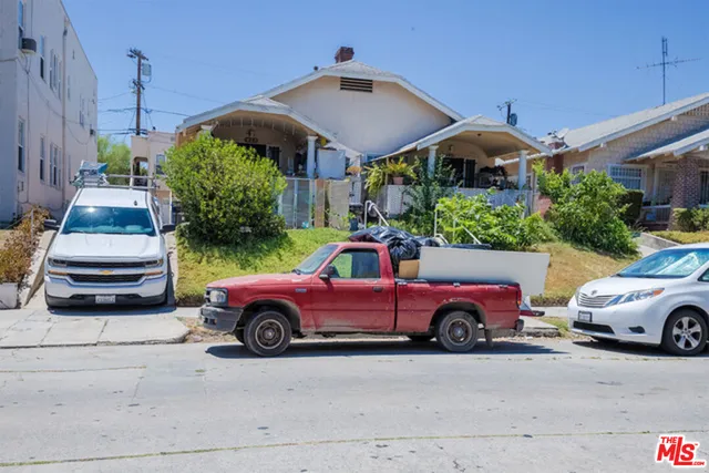 $1,597,500 | 417 North Serrano Avenue, Unit 3, Los Angeles, CA 90004