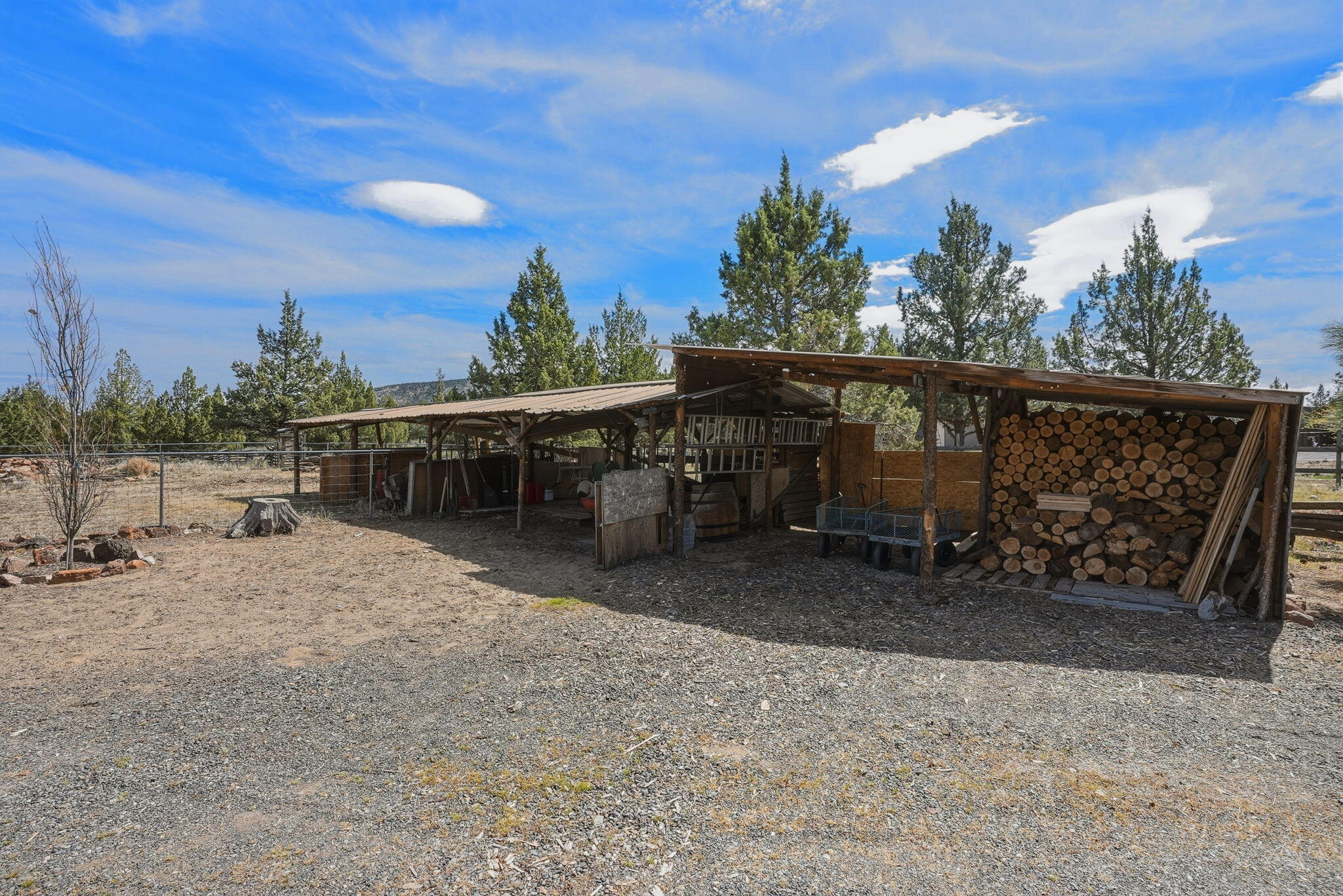7950 Southwest Copley Road Powell Butte, OR 97753 - Photo 34 of 56 10-web-or-mls-Riley_Visuals_010