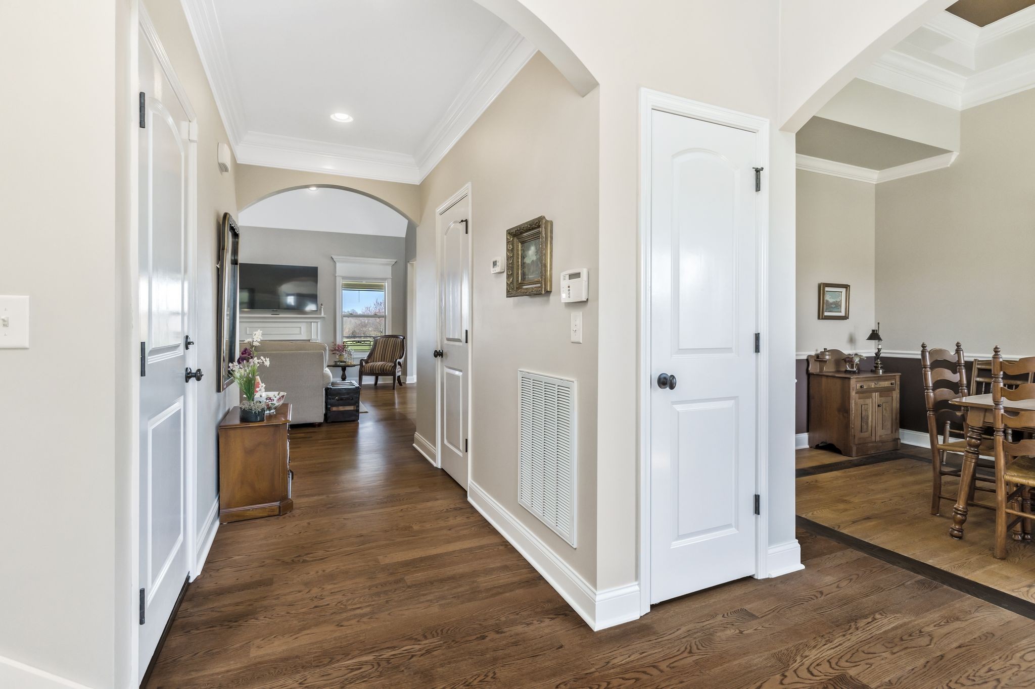 263 Aplin Branch Road Cottontown, TN 37048 - Photo 5 of 29 a view of a hallway with living room and furniture