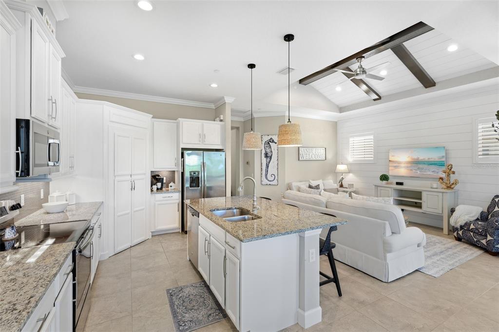 347 Compass Point Drive, Unit 201 Bradenton, FL 34209 - Photo 16 of 70