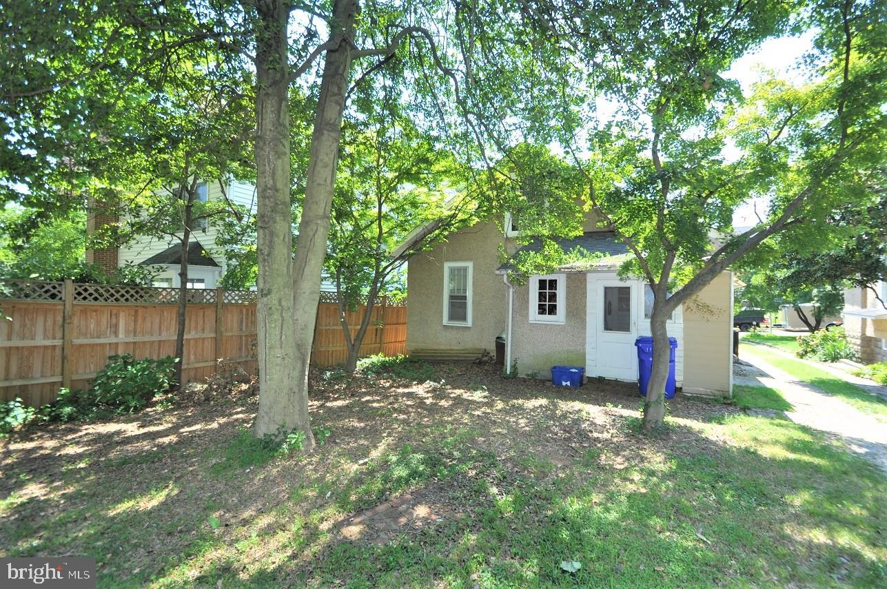 5509 Alta Vista Road Bethesda, MD 20814 - Photo 3 of 4 Gallery Image 3