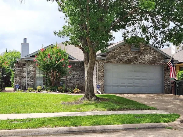 $2,350 | 1320 Sheila Drive, Plano, TX 75023