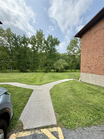 $225,000 | 909 Parr Meadow Drive, Unit 9I, Newburgh, NY 12550