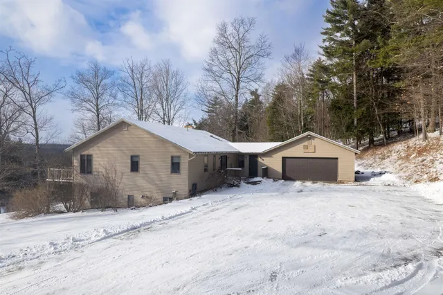 $495,000 | 265 Rounds Road, Bristol, VT 05443