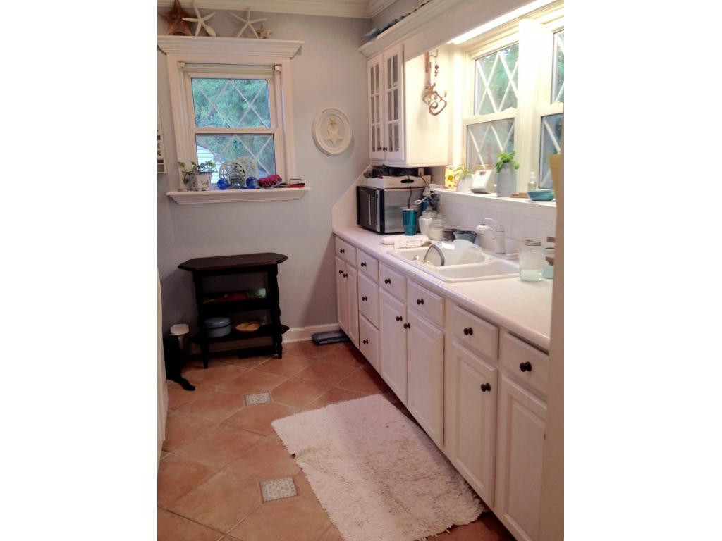 3281 Ridgeview Street Kingsport, TN 37664 - Photo 3 of 15 Photo 3