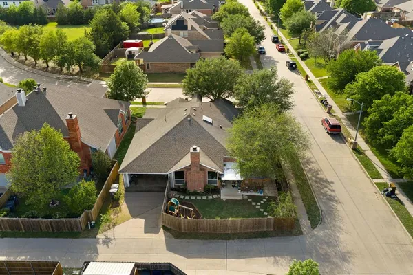 $399,990 | 1328 Rawlins Drive, Lancaster, TX 75134