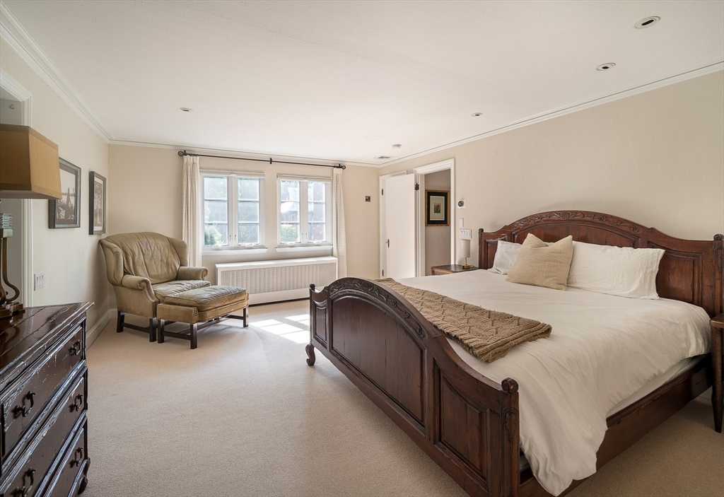 14 Homestead Street Newton, MA 02468 - Photo 13 of 20
