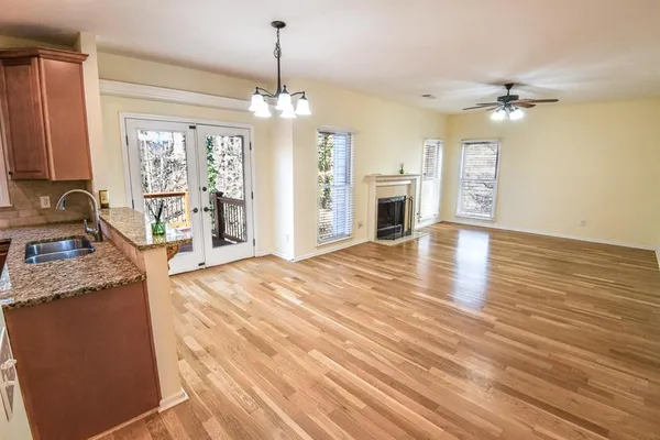 $3,900 | 1865 Oak Tree Hollow, Alpharetta, GA 30005