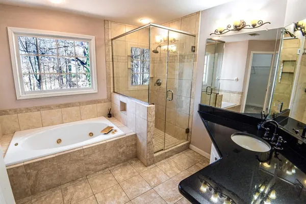 $3,900 | 1865 Oak Tree Hollow, Alpharetta, GA 30005