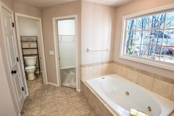 $3,900 | 1865 Oak Tree Hollow, Alpharetta, GA 30005