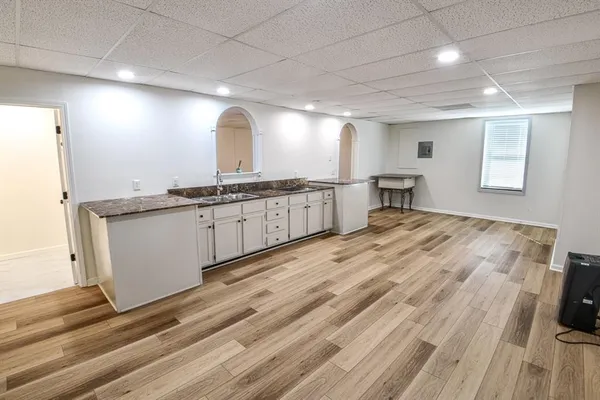 $3,900 | 1865 Oak Tree Hollow, Alpharetta, GA 30005