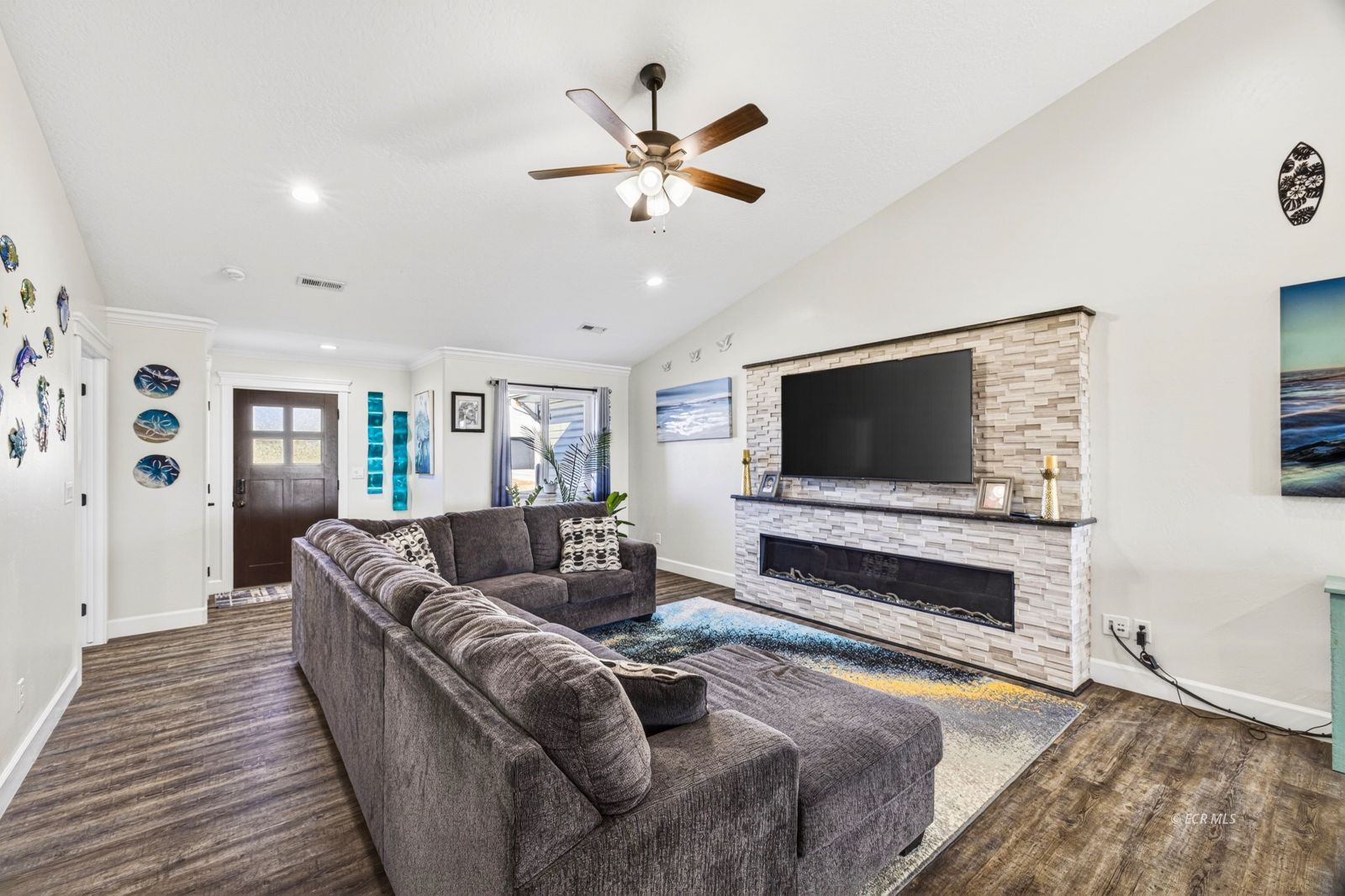 1826 Deerfield Way Elko, NV 89801 - Photo 7 of 47