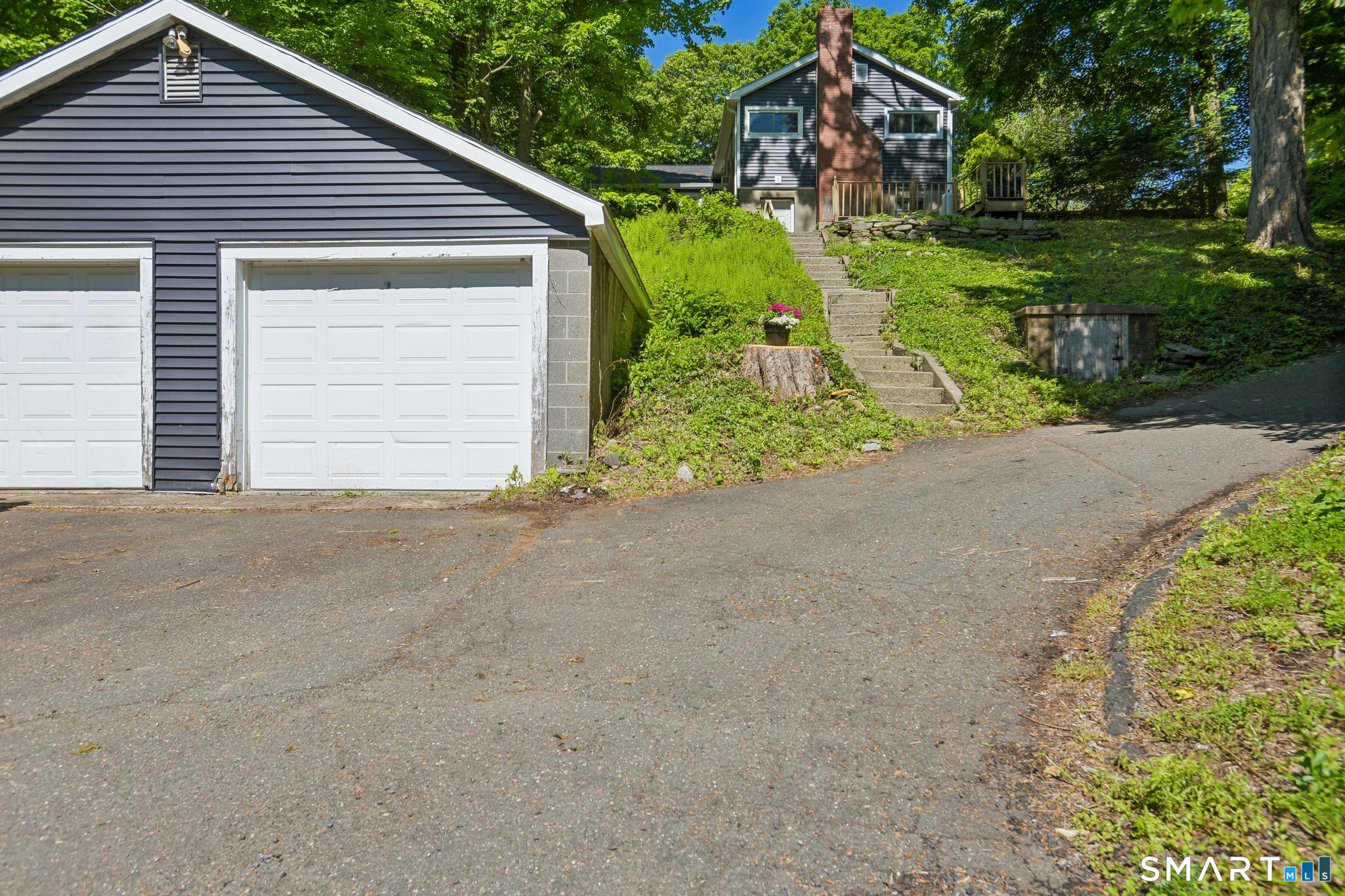 817 Carrington Road Bethany, CT 06524 - Photo 15 of 17