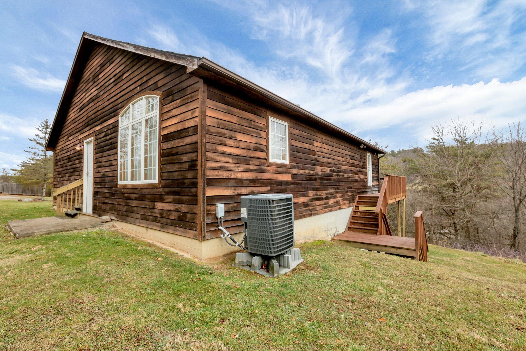 18397 Goat Run Honey Fork Road Logan, OH 43138 - Photo 50 of 65 52-web-or-mls-0V3A5198