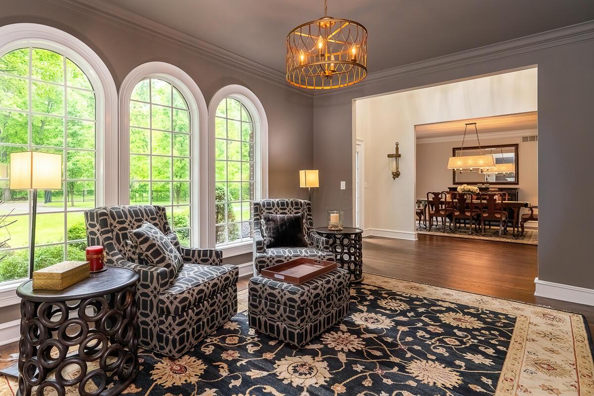 8298 Harlem Road Westerville, OH 43081 - Photo 11 of 66 Sitting Room