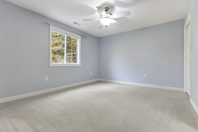 $274,900 | S77-w19599 Lakewood Drive, Muskego, WI 53150