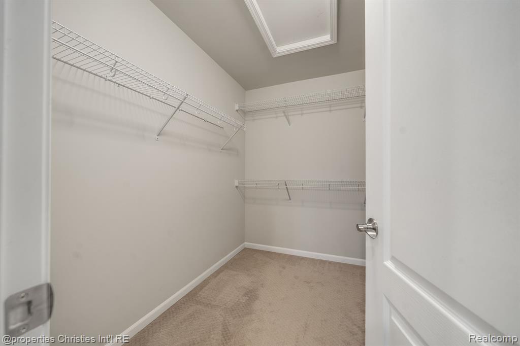 43580 Prospect Lane Novi, MI 48375 - Photo 16 of 27