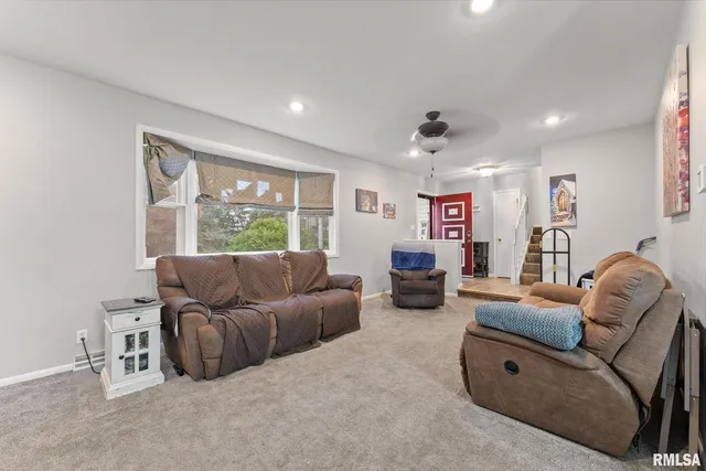 $315,000 | 2685 Northwood Drive, Muscatine, IA 52761