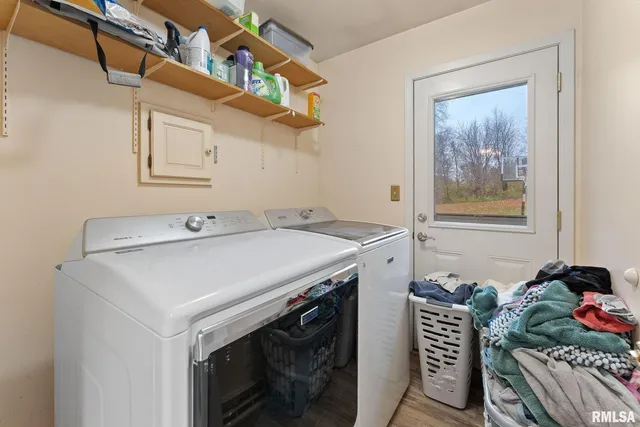 $315,000 | 2685 Northwood Drive, Muscatine, IA 52761