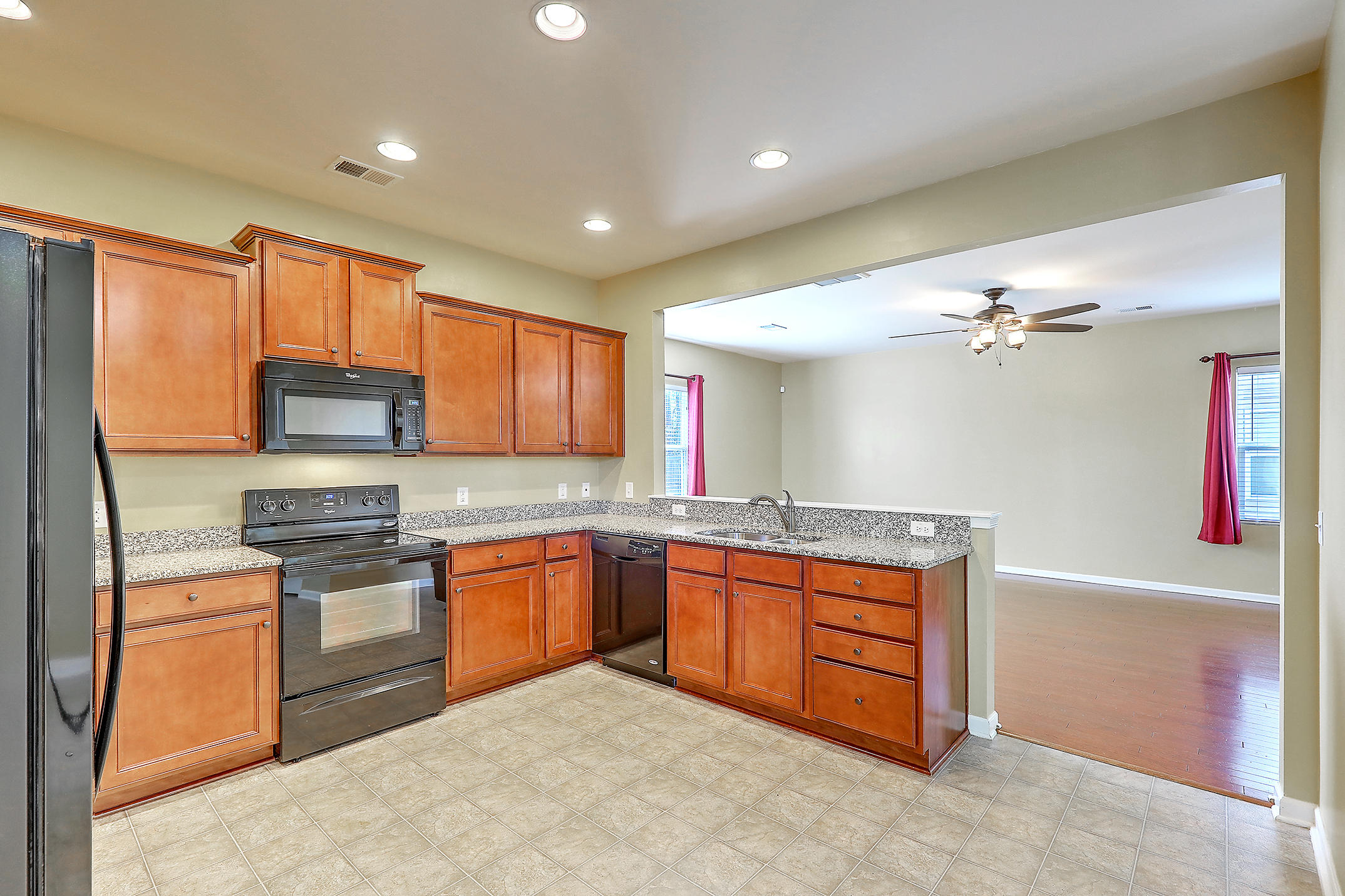 353 Iveson Road Summerville, SC 29486 - Photo 11 of 28 1R3A4387_88_89_90_91_92_93