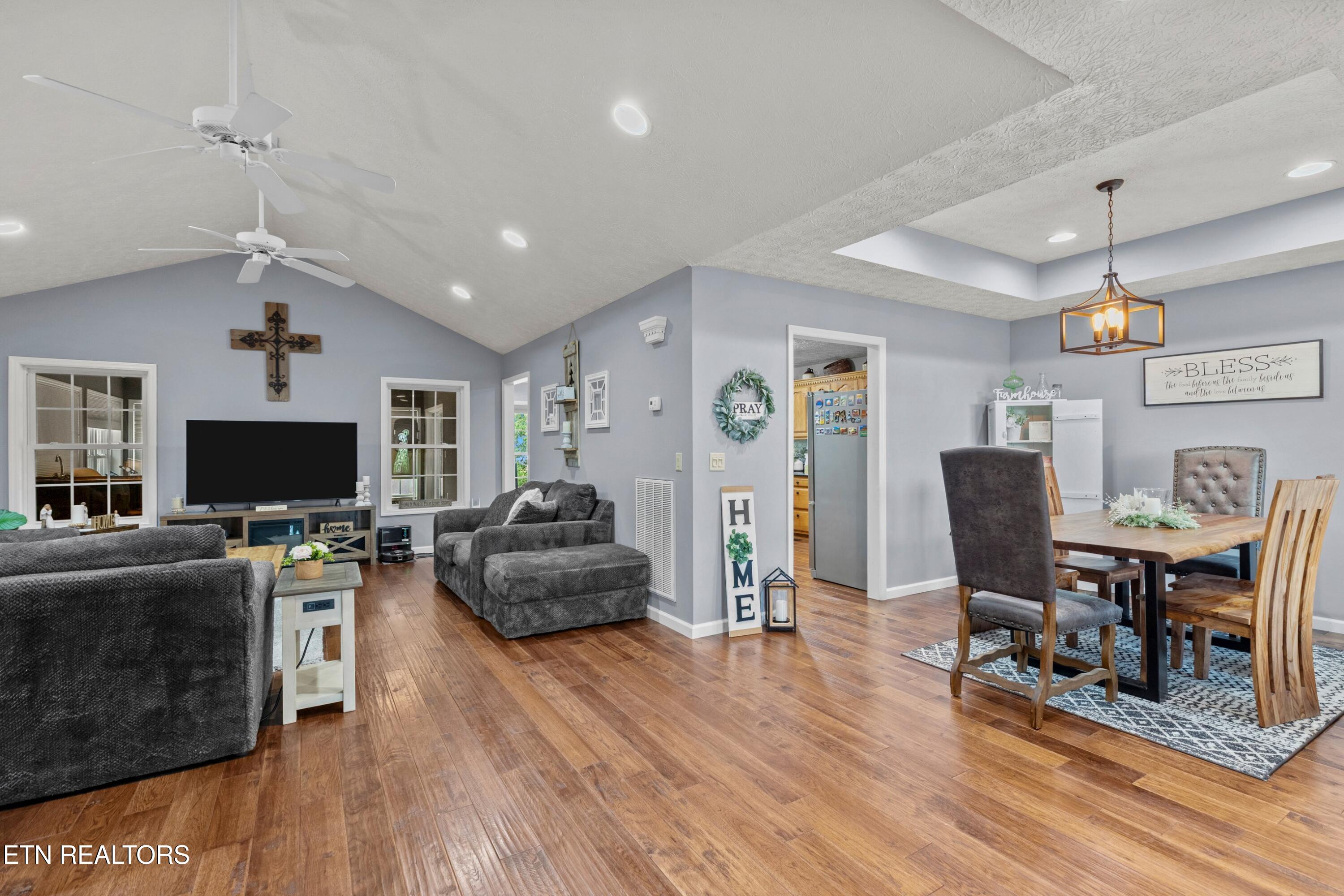 683 Privet Street Dandridge, TN 37725 - Photo 18 of 60 006-683PrivetDrive-Dandridge-TN-37725-SM