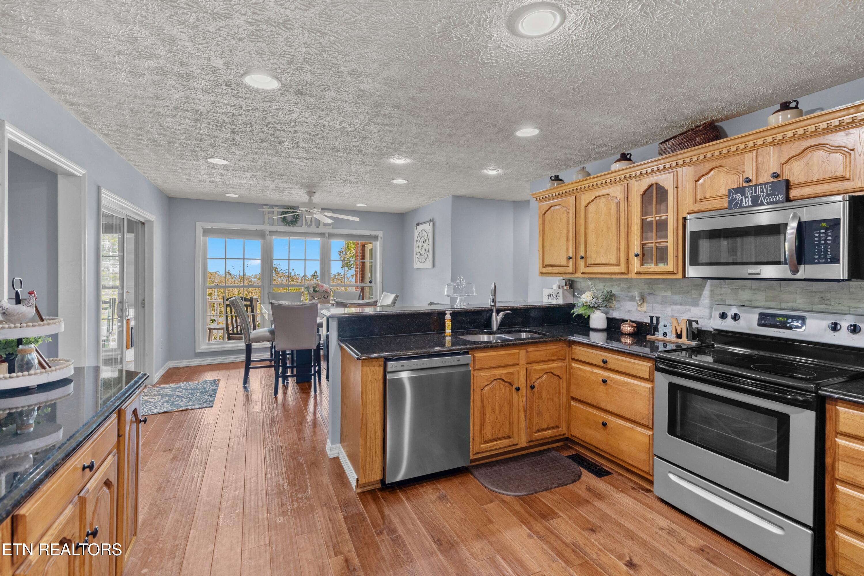 683 Privet Street Dandridge, TN 37725 - Photo 26 of 60 020-683PrivetDrive-Dandridge-TN-37725-SM