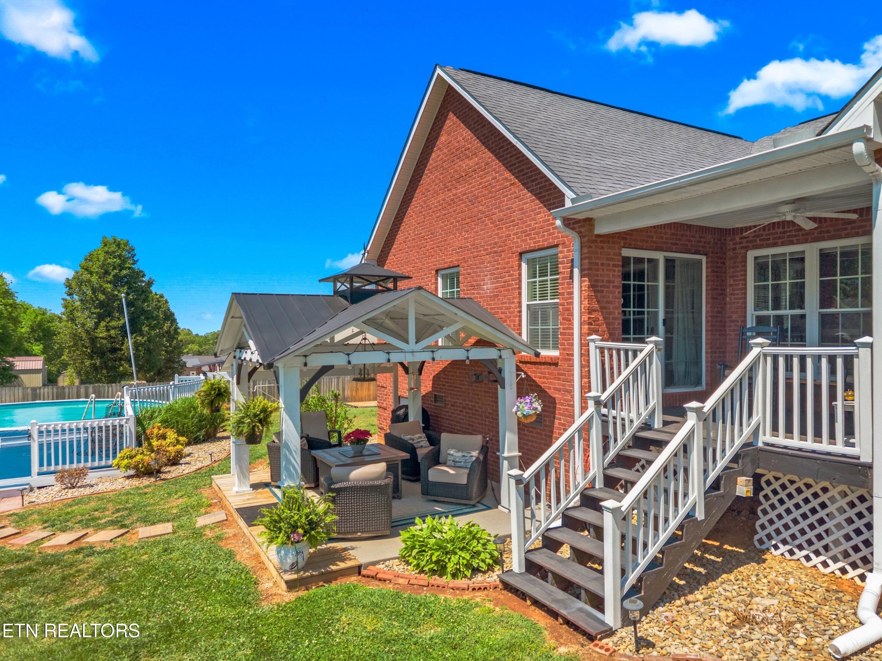 683 Privet Street Dandridge, TN 37725 - Photo 7 of 60 047-683PrivetDrive-Dandridge-TN-37725-SM