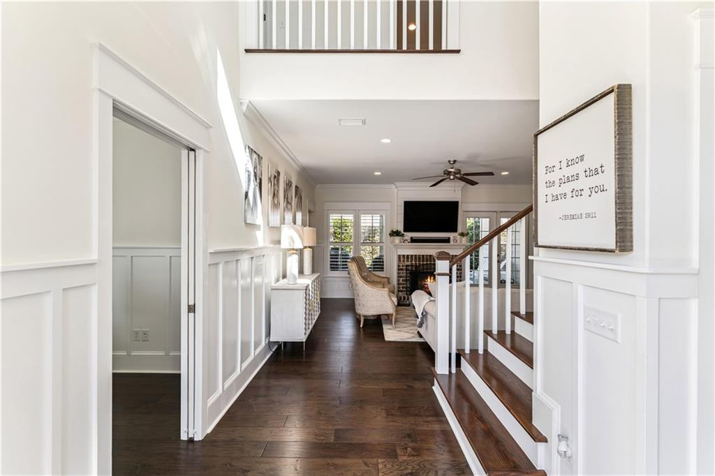 1077 Sinclair Point Street St. Simons Island, GA 31522 - Photo 2 of 34 Photo 2