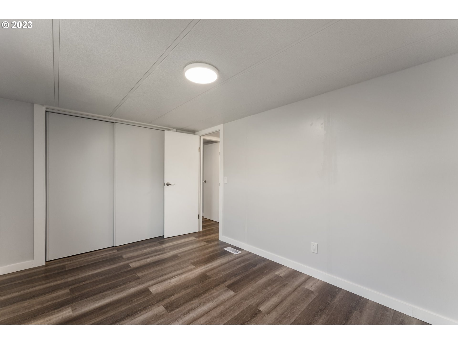 3130 U Street Springfield, OR 97477 - Photo 18 of 28 a view of an empty room