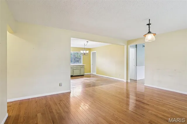 $500,000 | 512 Bryan Avenue, Kirkwood, MO 63122