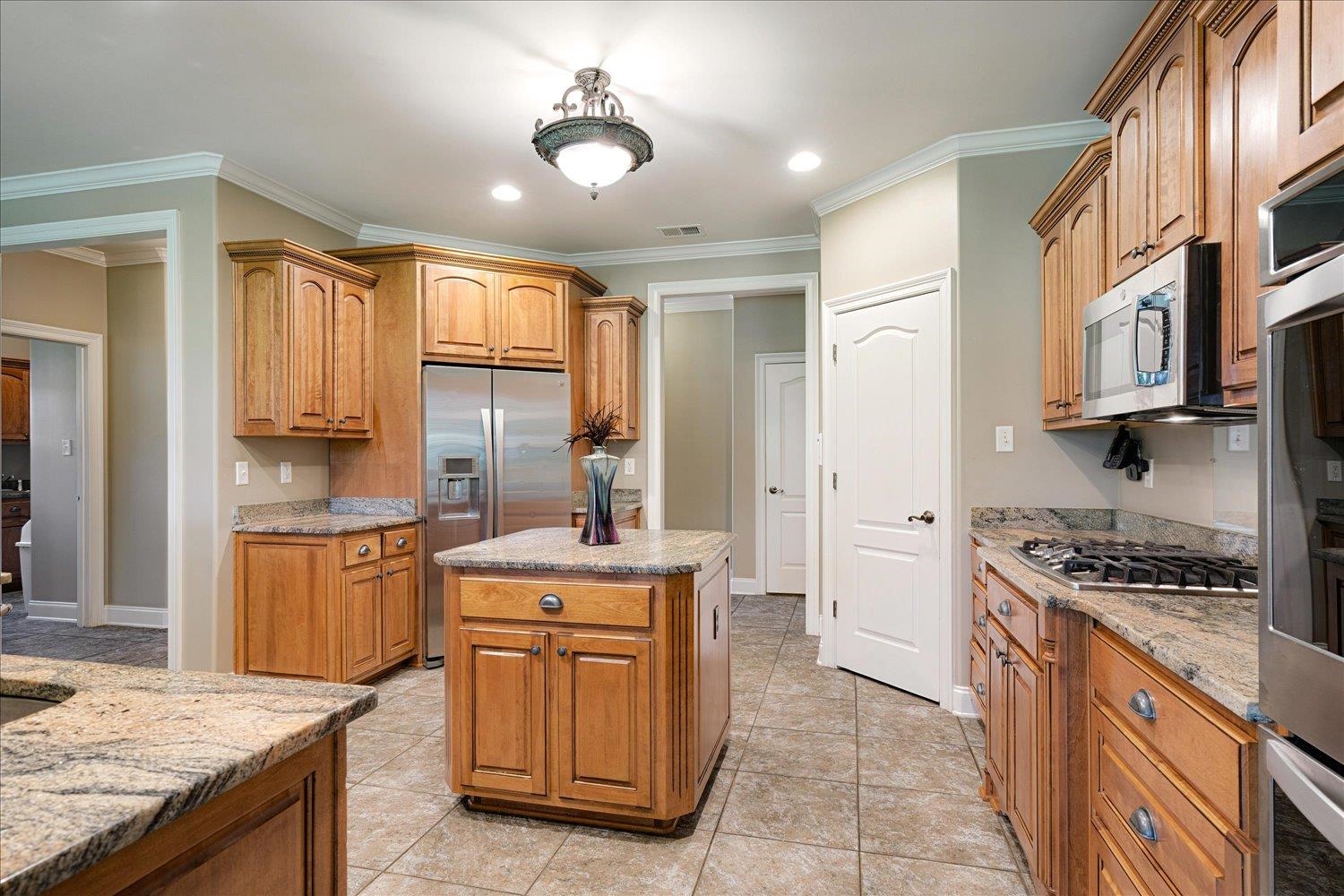 620 Ridge Springs Road Collierville, TN 38017 - Photo 13 of 40