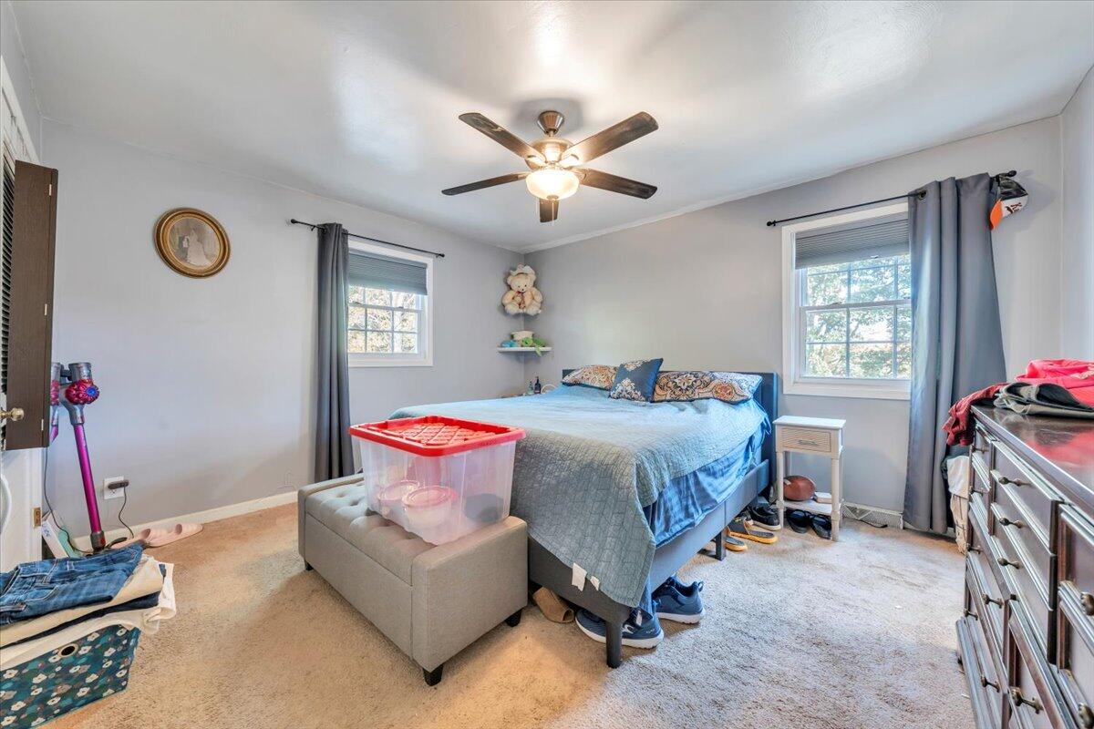 3234 Woodview Road Roanoke, VA 24018 - Photo 18 of 47 18-MIB06691