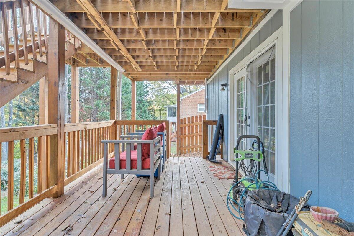 3234 Woodview Road Roanoke, VA 24018 - Photo 37 of 47 37-MIB06757