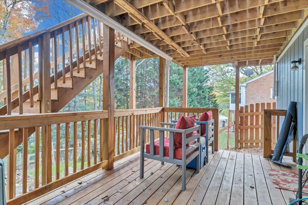 3234 Woodview Road Roanoke, VA 24018 - Photo 38 of 47 38-MIB06760