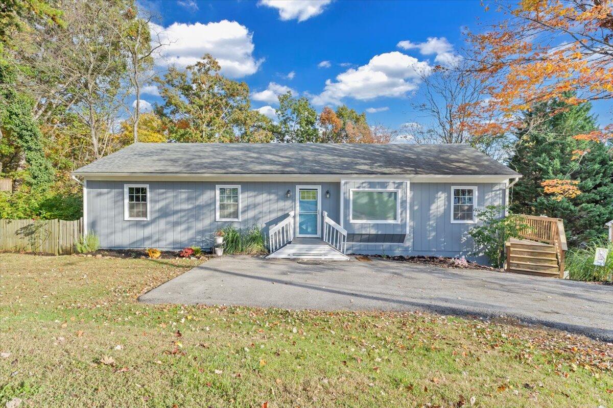 3234 Woodview Road Roanoke, VA 24018 - Photo 46 of 47 46-MIB06784